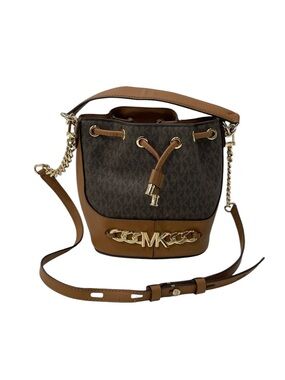 4784 Michael Kors Devon Medium Bucket Bag 271214784